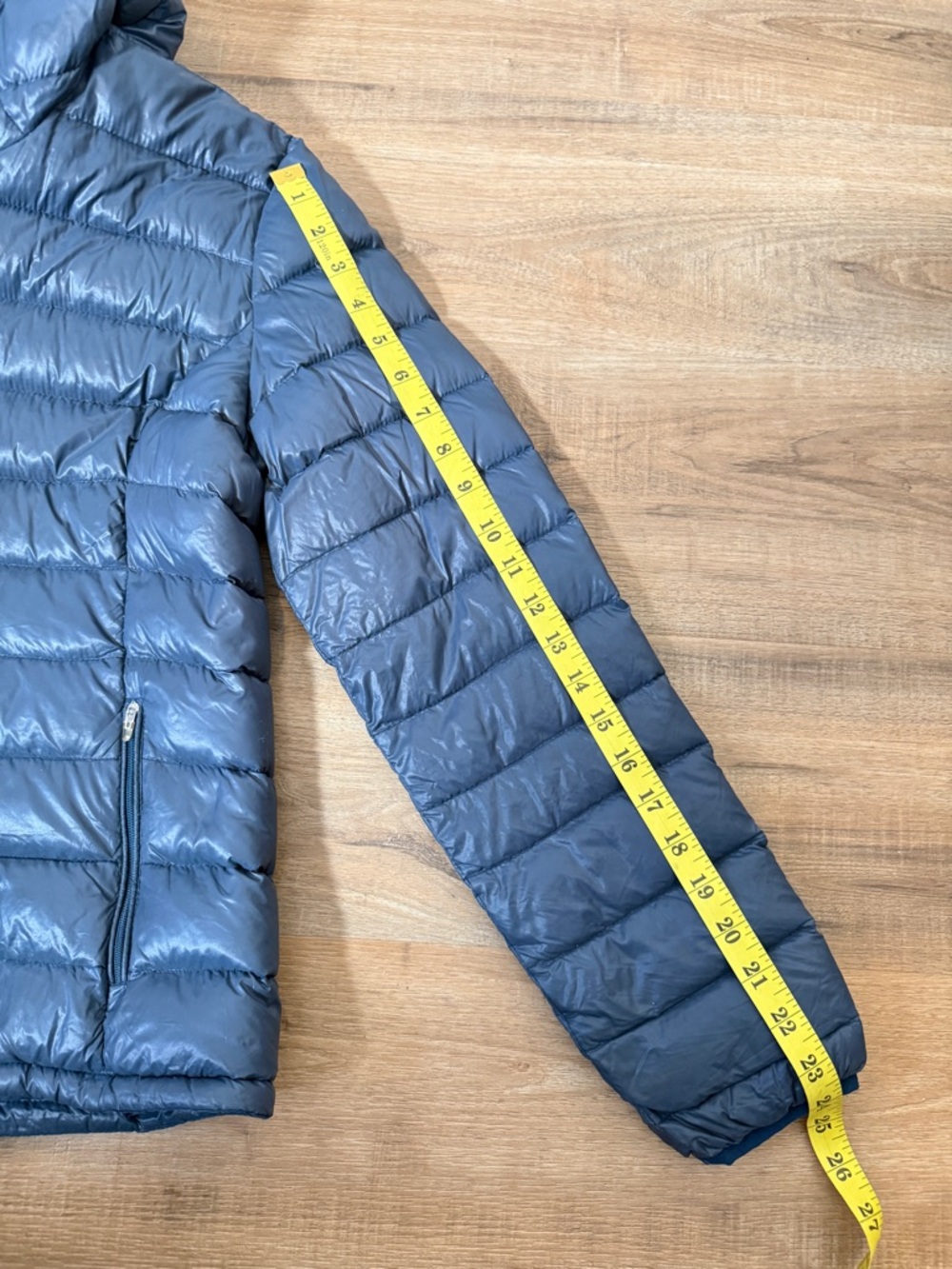 Aritzia Parklife Down Puffer Jacker Blue-Green Minimalist Simple L - Picture 8 of 8
